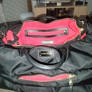 Adrienne vittadini travel bag brand new